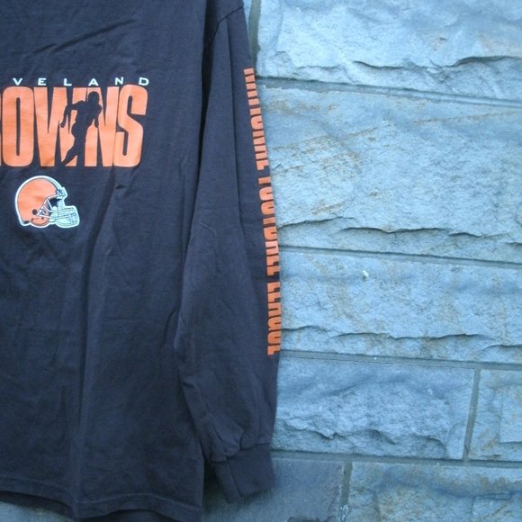Cleveland Browns Football Long Sleeve T-Shirt NFL Size M - Picture 8 of 16